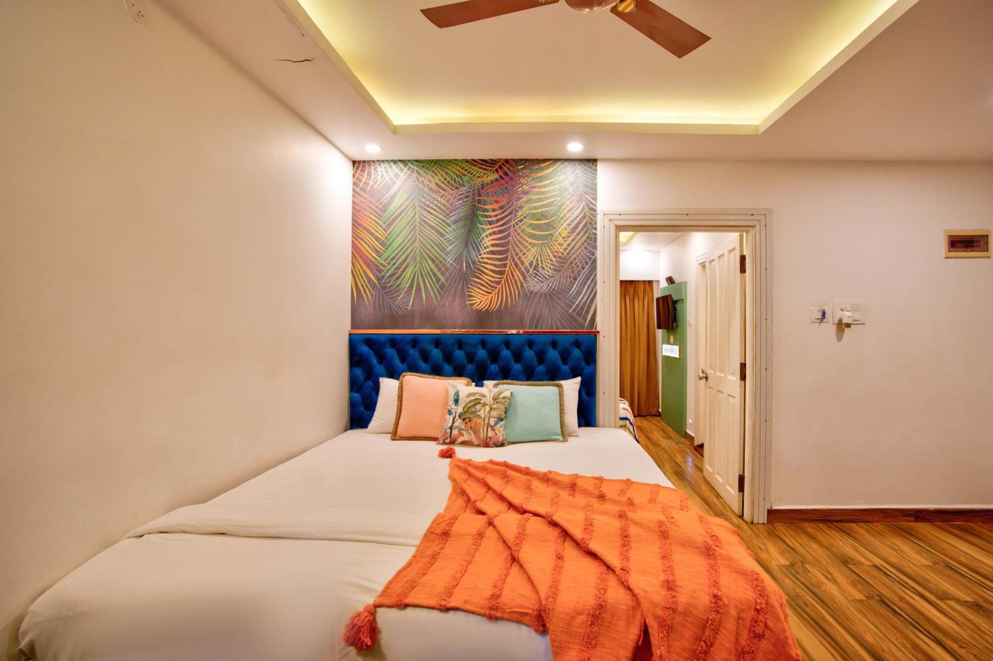 Lemonmint Svelton Manor Hotel Calangute Exterior photo